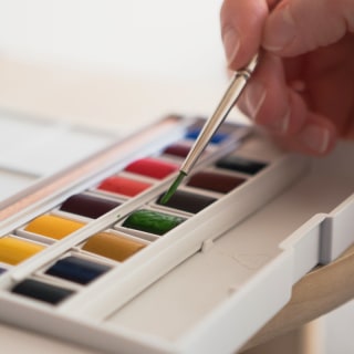 Vibrant Colour Palettes Fit for a Painter 